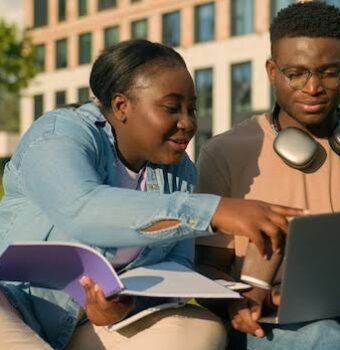 The Benefits of Collaborative Learning: Working Together towards Success