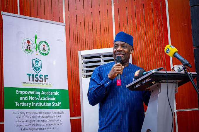 Ministry of Education Finalizes New Curricula for Basic, Senior Secondary and Technical Schools