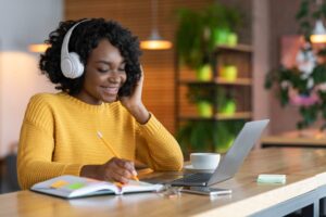 Beware of Scam: All You Need To Know About Online Classes