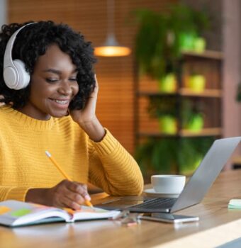 Beware of Scam: All You Need To Know About Online Classes